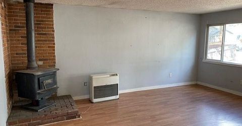 232 E Loyalton Avenue, Portola, CA 00000 Photo