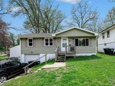 4655 Nebraska Avenue , Omaha, NE 68104