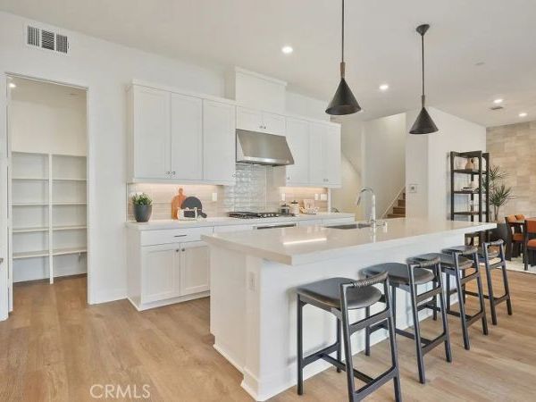 915 Walnut Terrace, Montebello, CA 90640