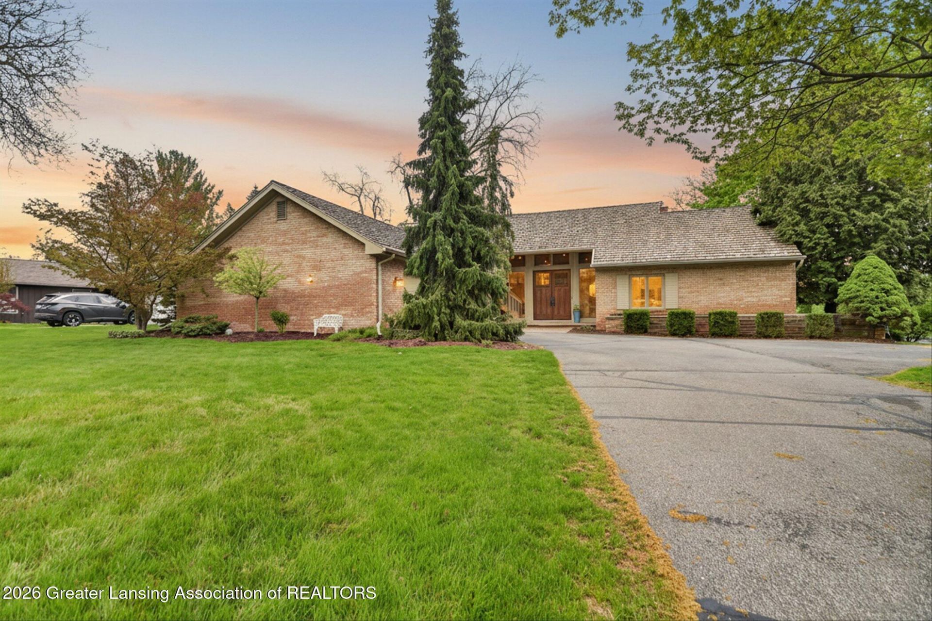 4572 Sequoia Trail, Okemos, MI 48864 Main Photo