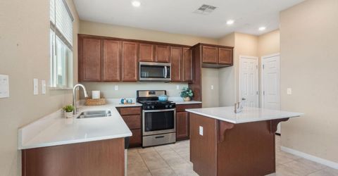 8877 Tethys Ln, Elk Grove, CA 95758 Photo