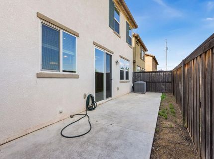 8877 Tethys Ln, Elk Grove, CA 95758 Photo