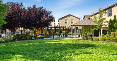 8877 Tethys Ln, Elk Grove, CA 95758 Photo