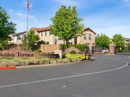 8877 Tethys Ln, Elk Grove, CA 95758 Photo