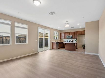 8877 Tethys Ln, Elk Grove, CA 95758 Photo