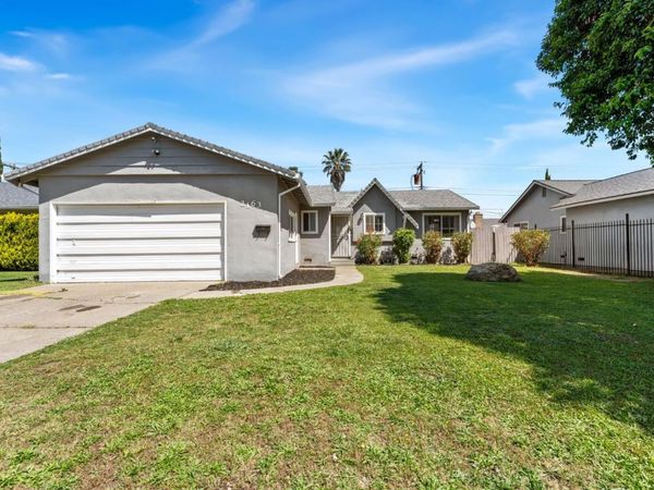 2163 65th Ave, Sacramento, CA 95822