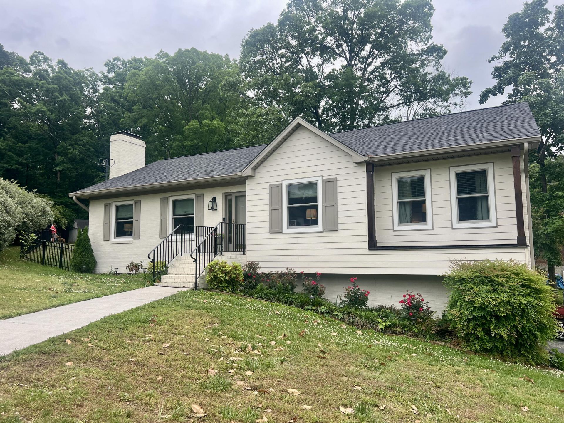 4925 Shoreline Drive, Chattanooga, TN 37416 Main Photo