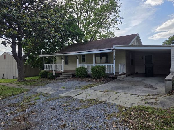 147 S Mchenry Street , Equality, IL 62934