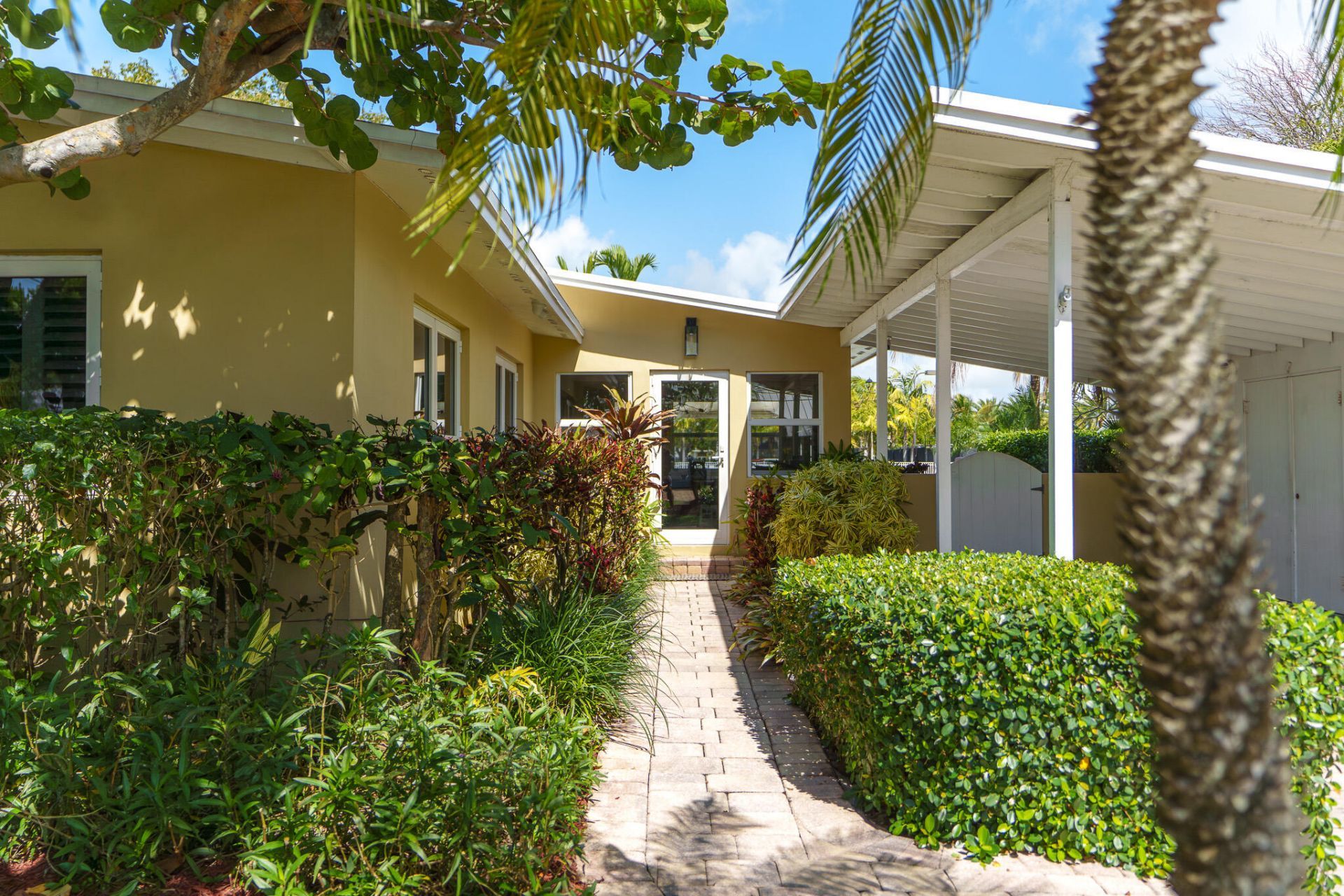 1601 SE 12th Court, Fort Lauderdale, FL 33316 Photo