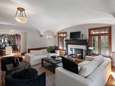 1613 W Franklin Avenue , Minneapolis, MN 55405