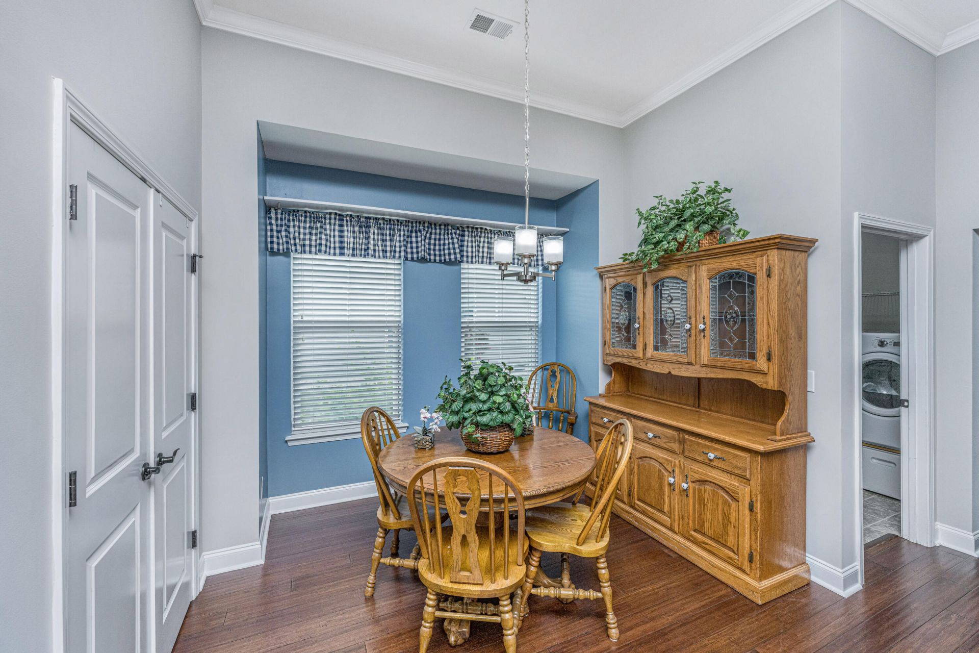 166 Netherfield Drive Photo 13