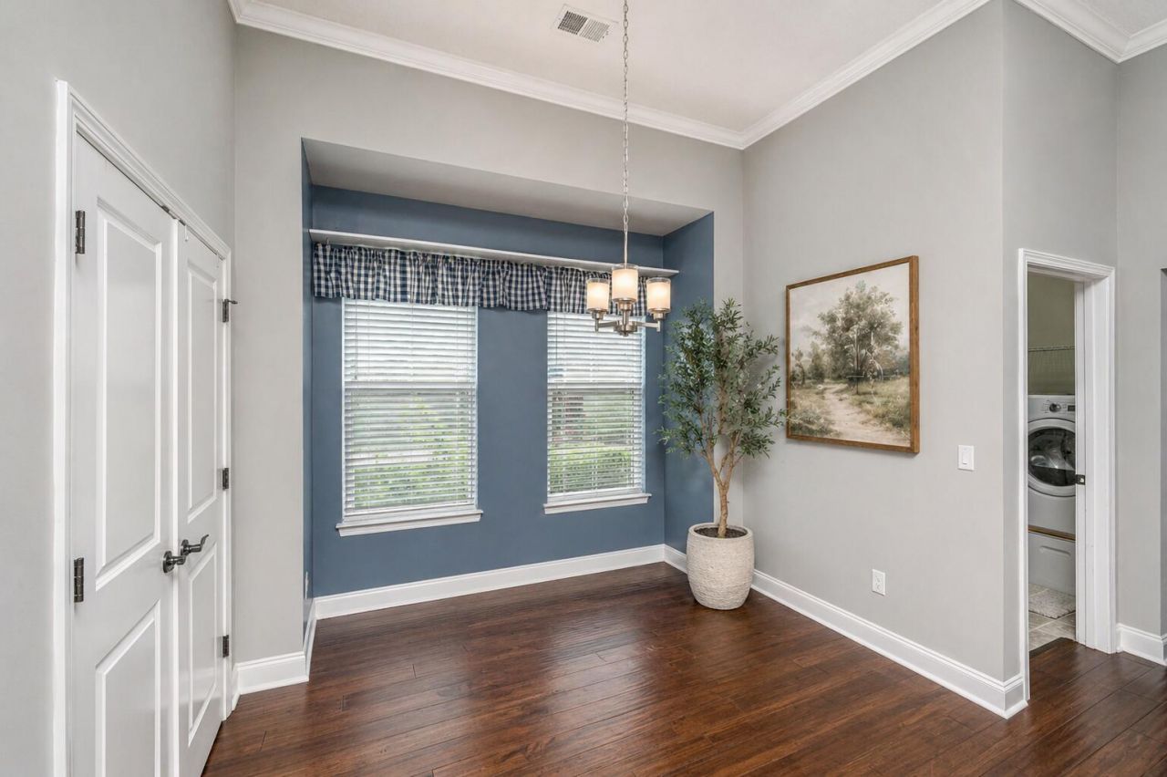 166 Netherfield Drive Photo 14