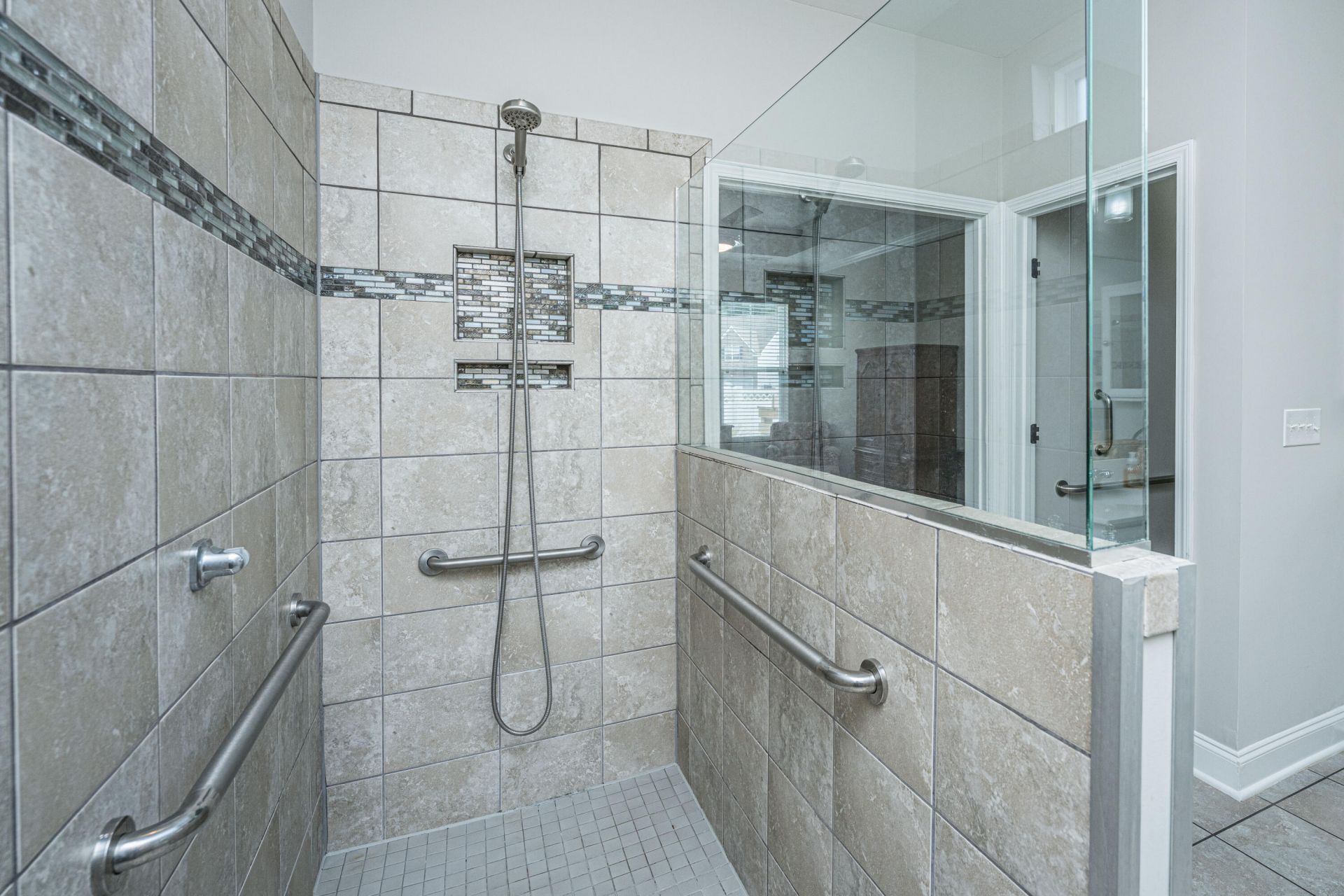 166 Netherfield Drive Photo 17