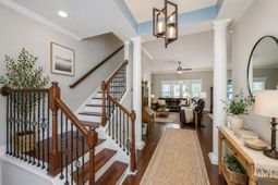 166 Netherfield Drive photo 4
