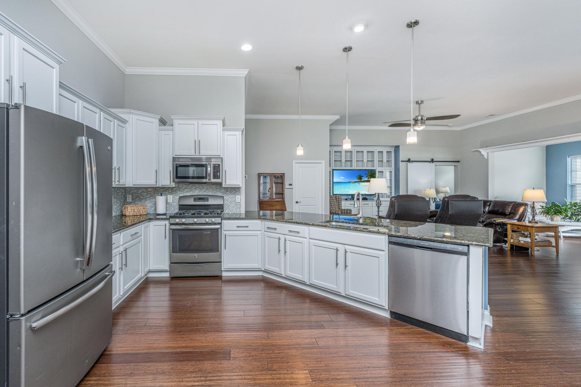 166 Netherfield Drive Photo 8