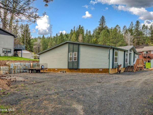 2009 Elm Dr, St. Maries, ID 83861