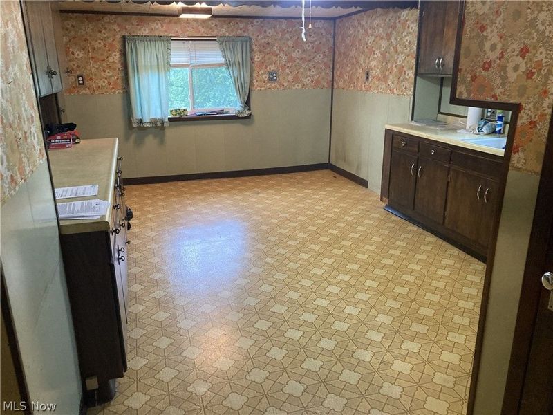 1238 Schneiders Crossing Road NW, Dover, OH 44622 Photo 45
