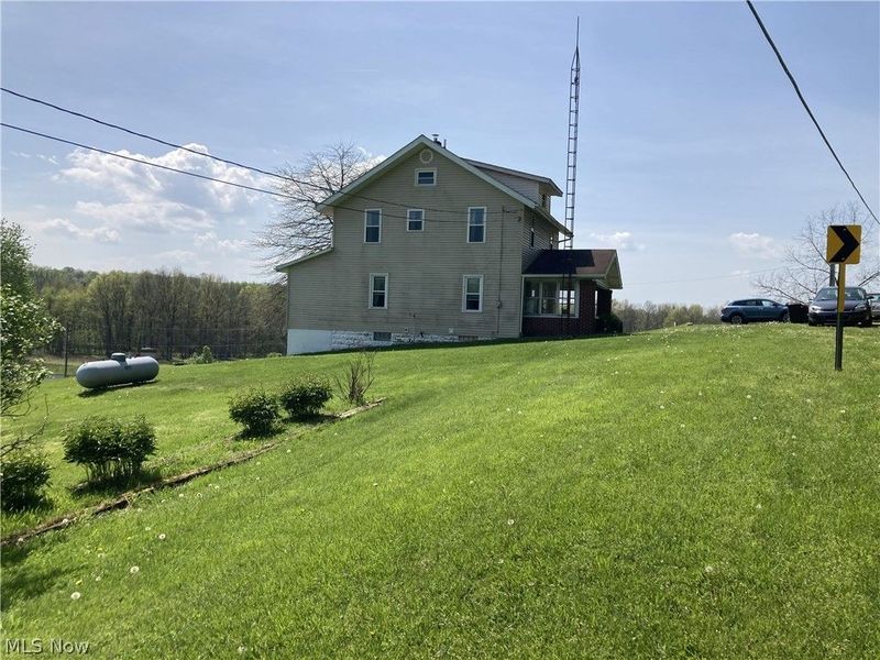 1238 Schneiders Crossing Road NW, Dover, OH 44622 Photo 5