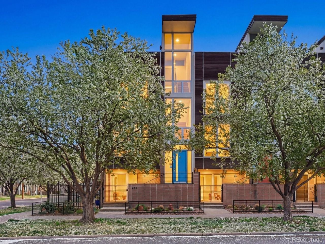 471 24th Street, Denver, CO 80205 Main Photo