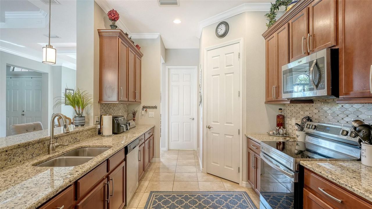 1043 145th Street Circle Ne, Bradenton, FL 34212 Photo