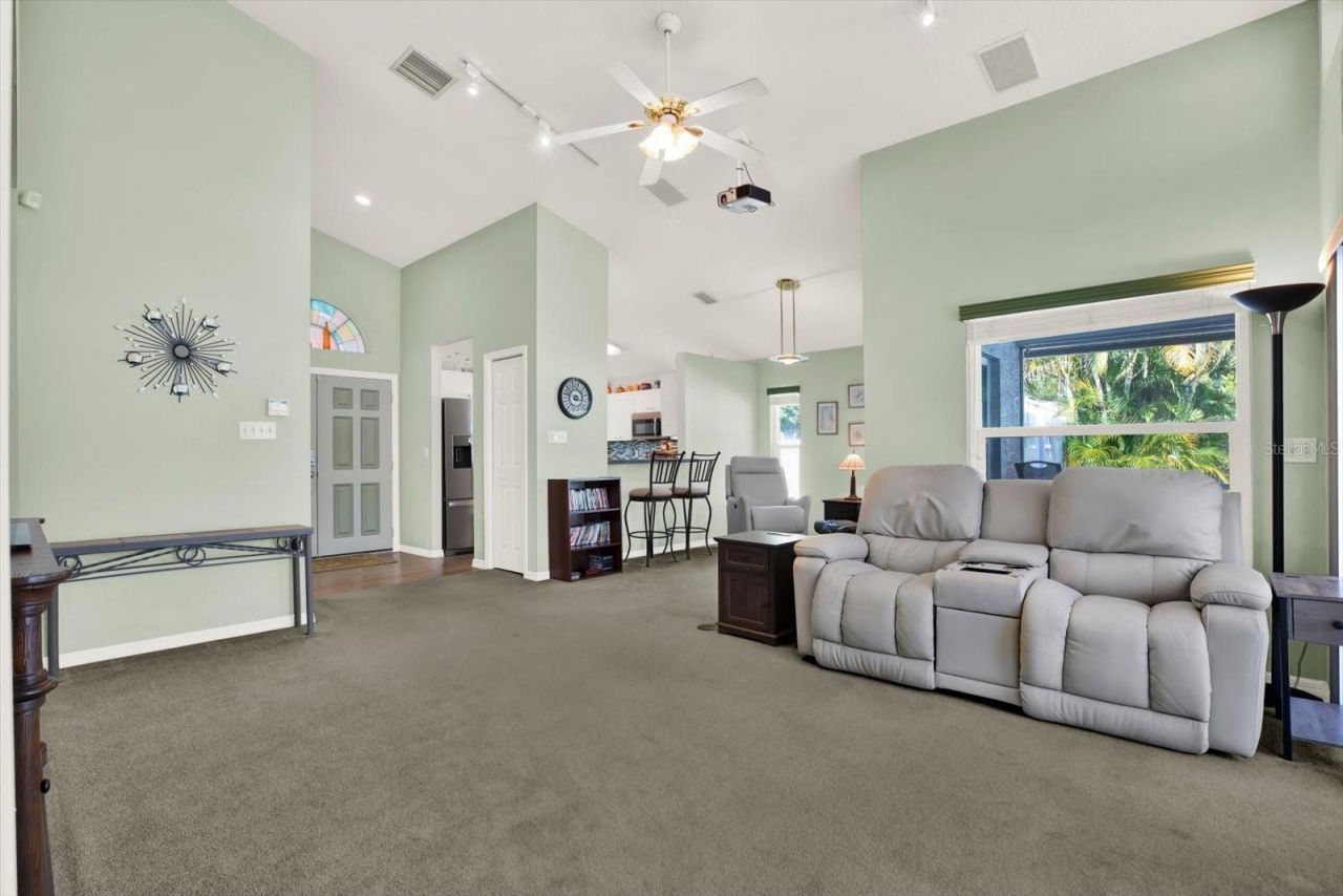 5797 147th Avenue N, Clearwater, FL 33760 Photo