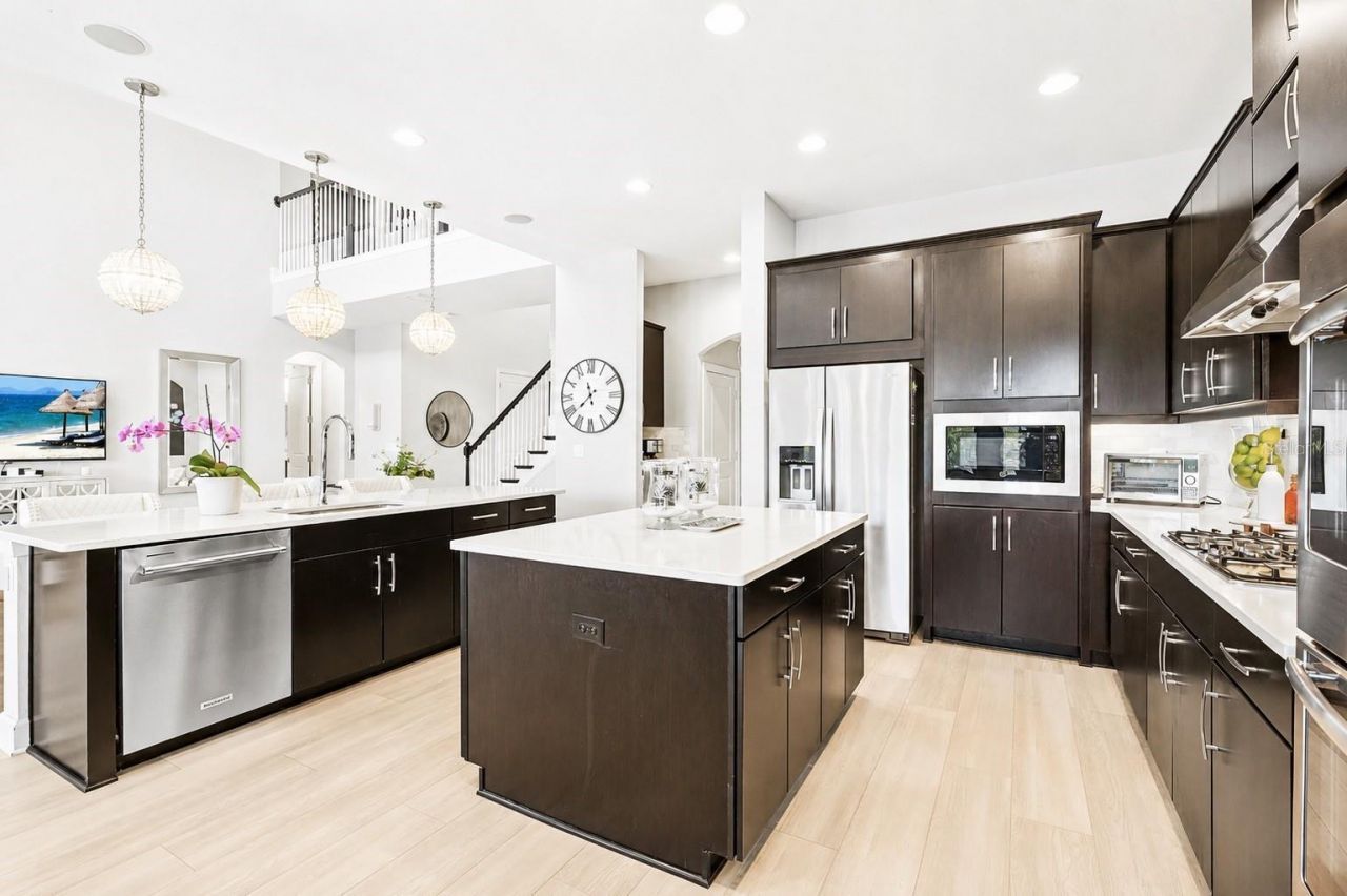 5301 Greenbrook Drive, Sarasota, FL 34238 Photo