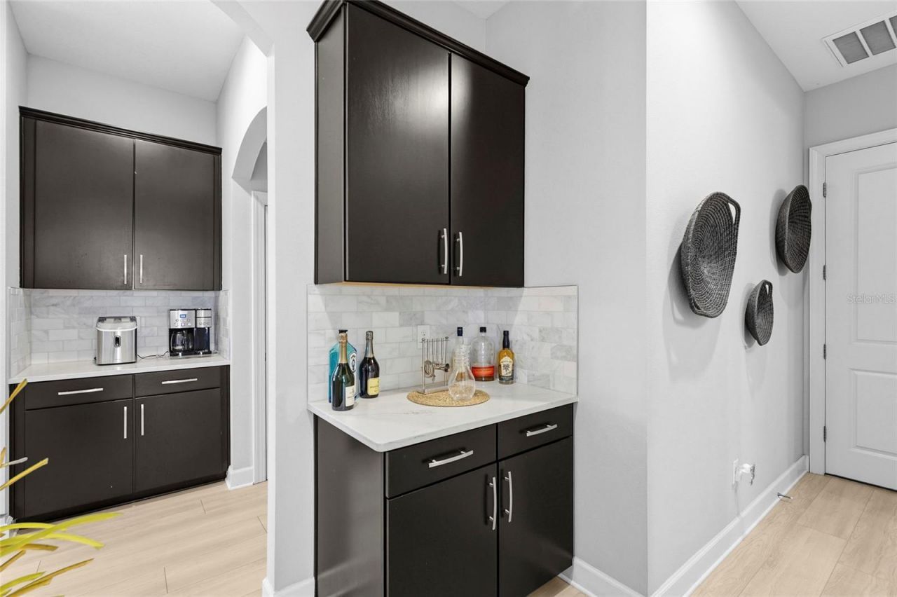 5301 Greenbrook Drive, Sarasota, FL 34238 Photo