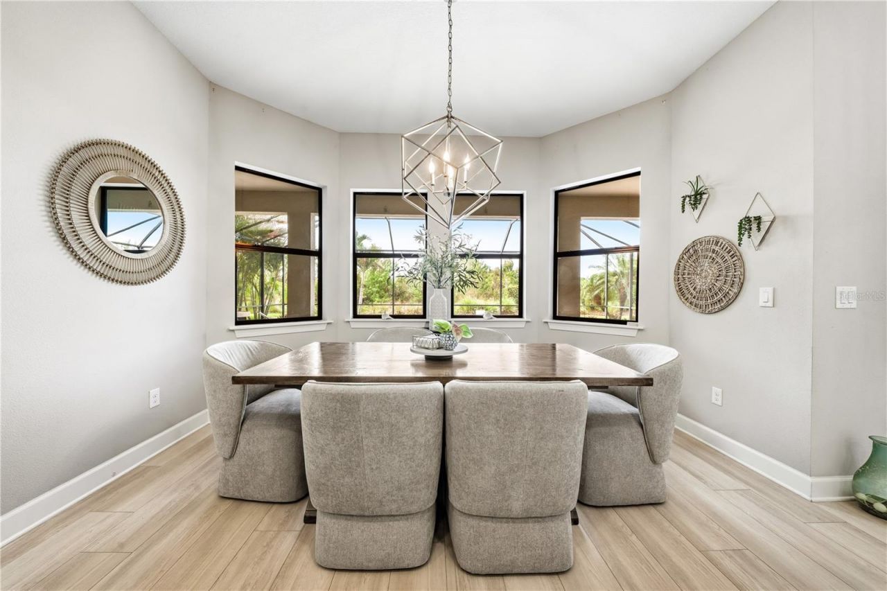 5301 Greenbrook Drive, Sarasota, FL 34238 Photo