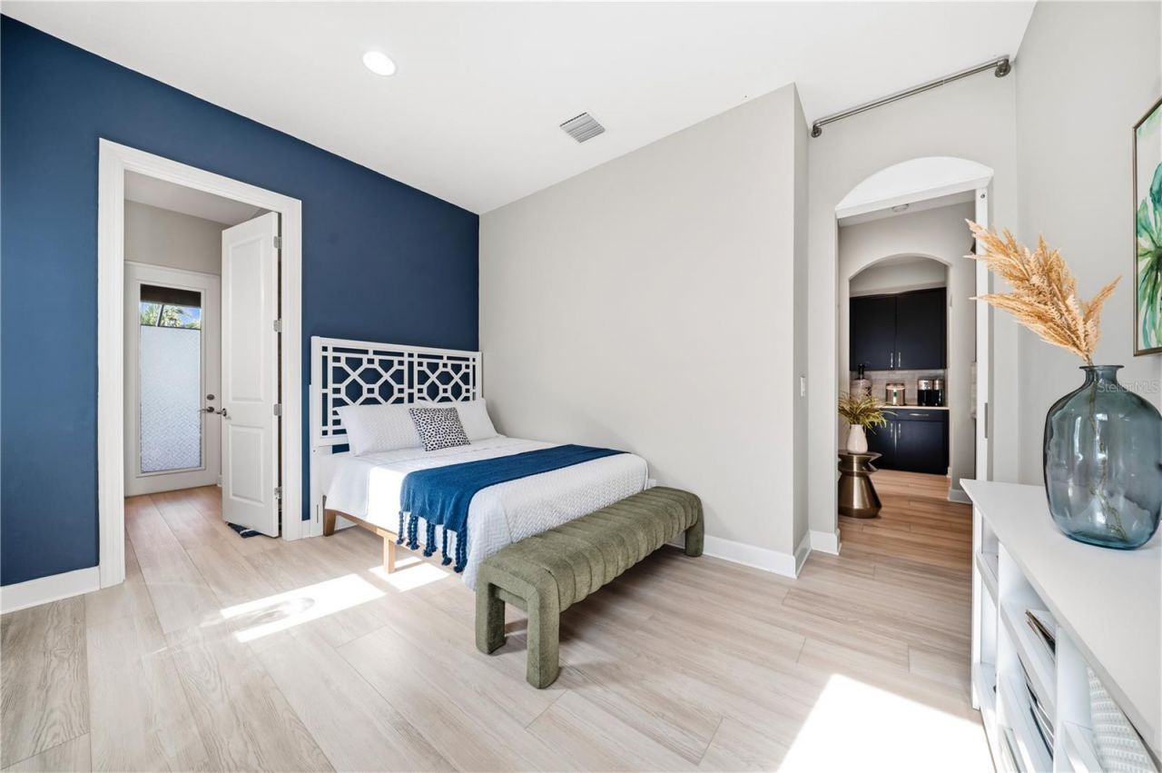 5301 Greenbrook Drive, Sarasota, FL 34238 Photo