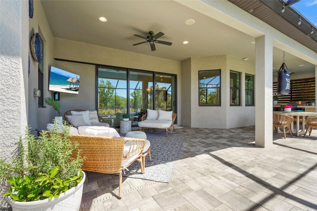 5301 Greenbrook Drive, Sarasota, FL 34238 Photo