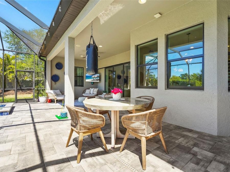 Property Image 62