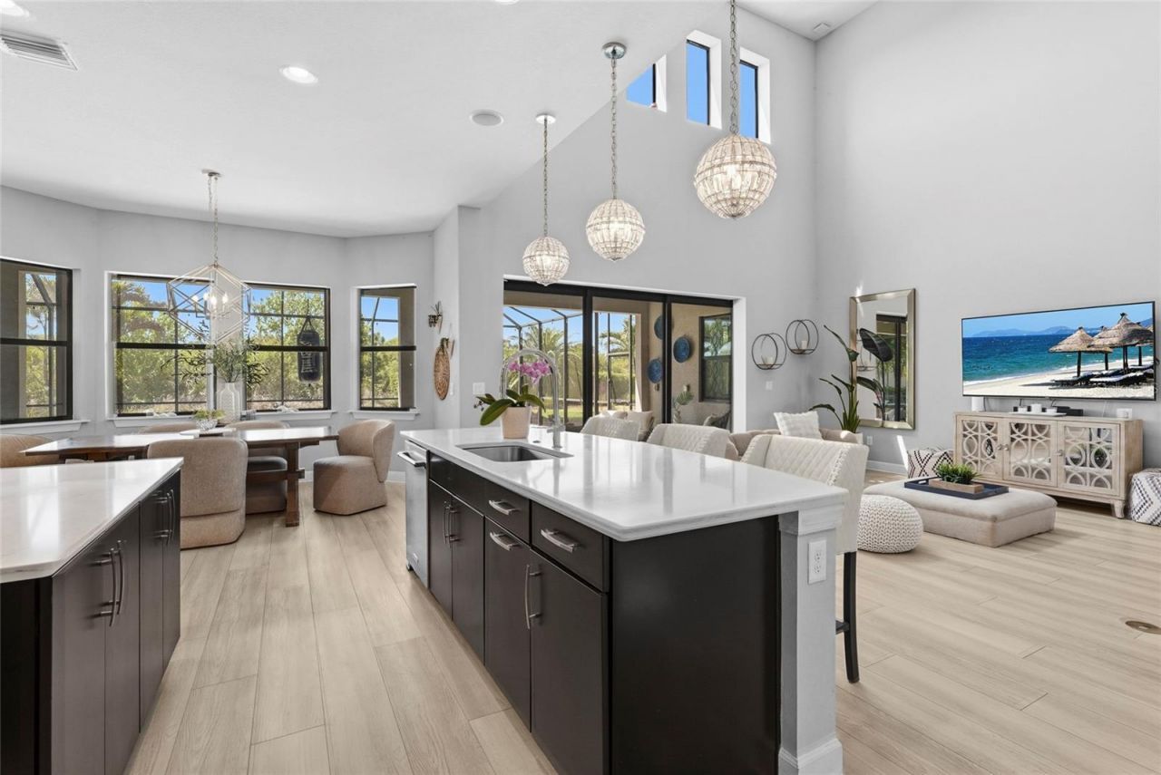 5301 Greenbrook Drive, Sarasota, FL 34238 Photo