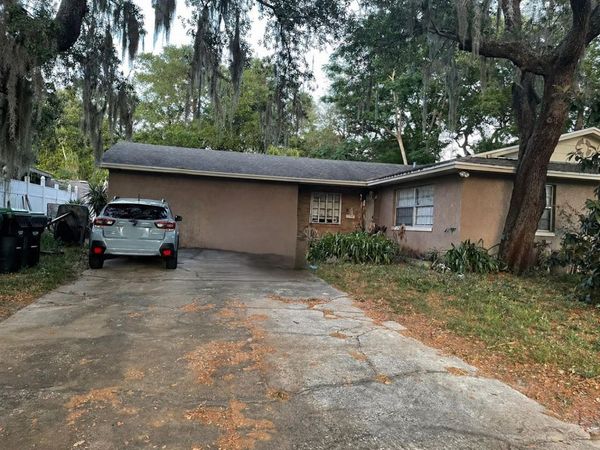 2423 LOCKE AVENUE , ORLANDO, FL 32818