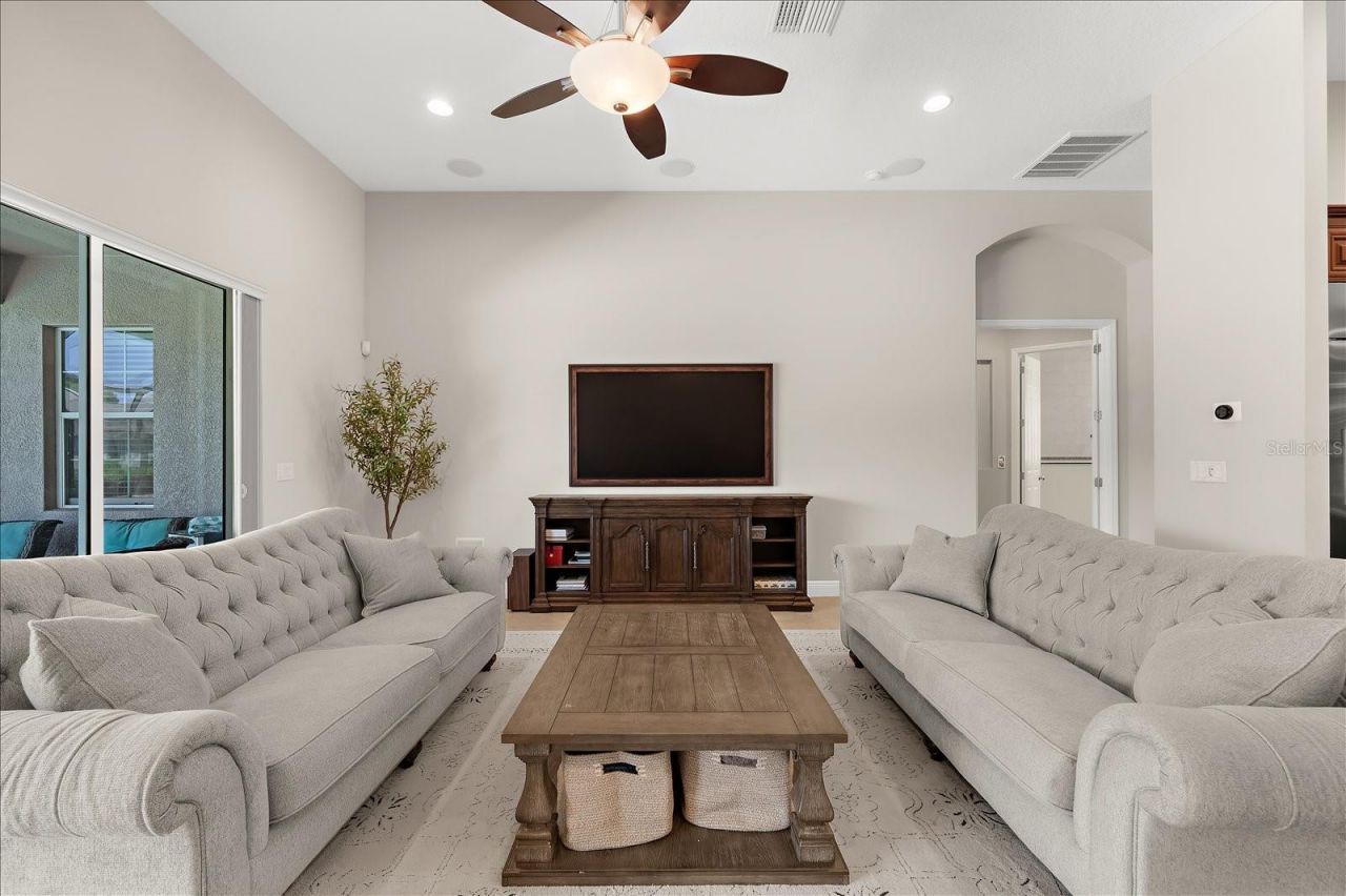 8904 Crystal Creek Court, Land O Lakes, FL 34638 Photo