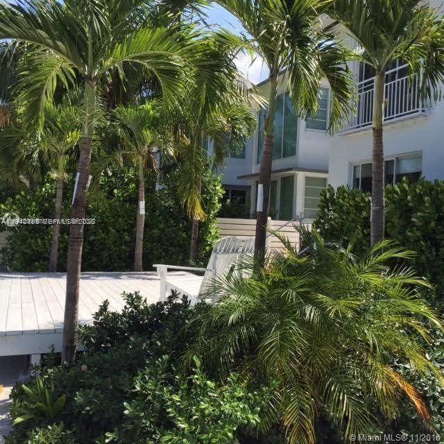 3921 N Meridian Ave, Unit 1A, Miami Beach, FL 33140 Photo