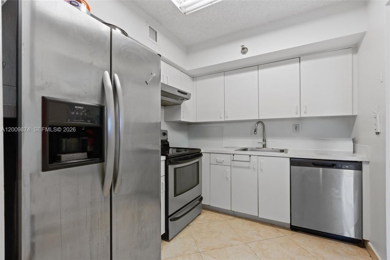 3300 NE 191st St , Unit 609, Aventura, FL 33180 Photo