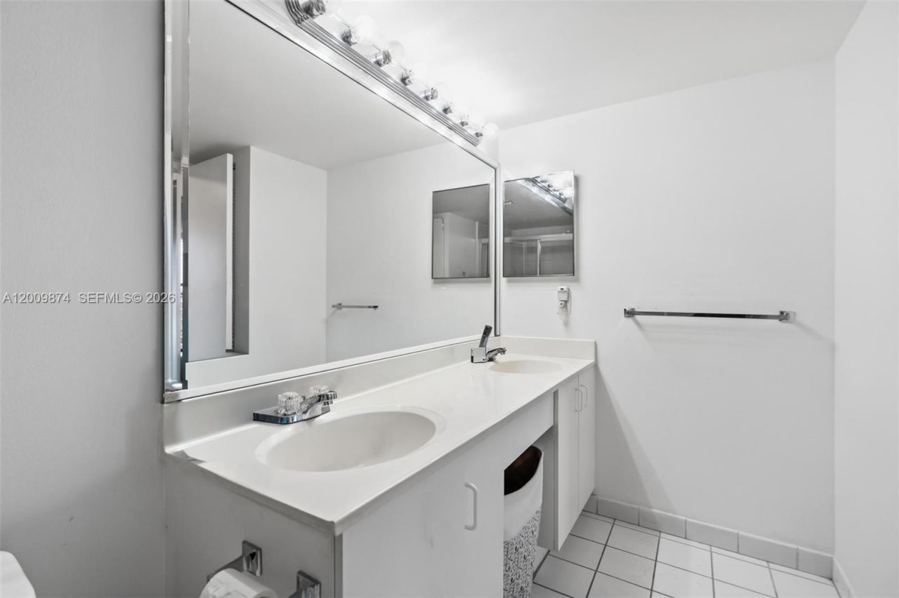 3300 NE 191st St , Unit 609, Aventura, FL 33180 Photo