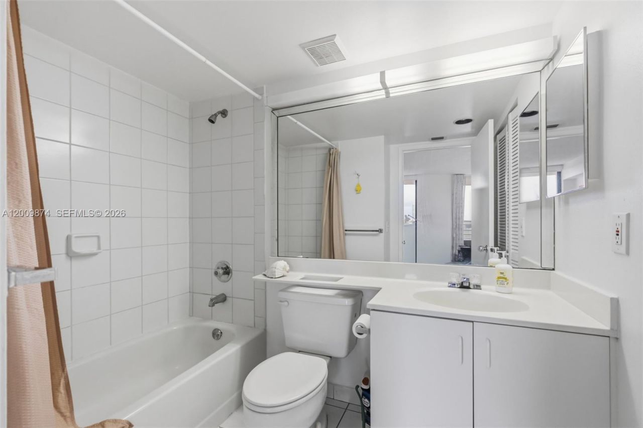 3300 NE 191st St , Unit 609, Aventura, FL 33180 Photo