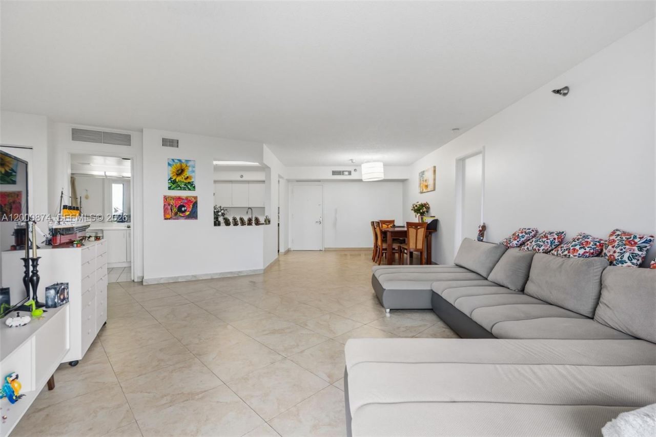 3300 NE 191st St , Unit 609, Aventura, FL 33180 Photo