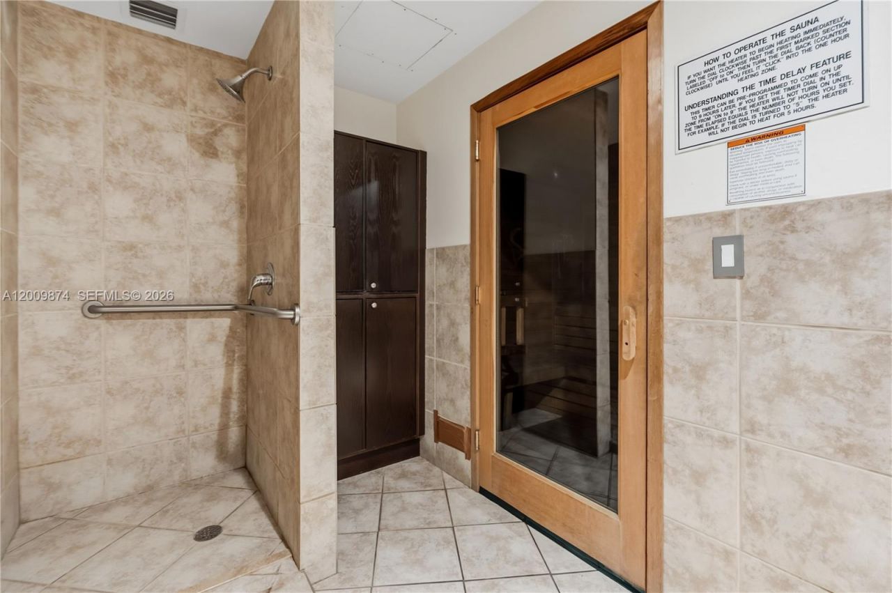 3300 NE 191st St , Unit 609, Aventura, FL 33180 Photo