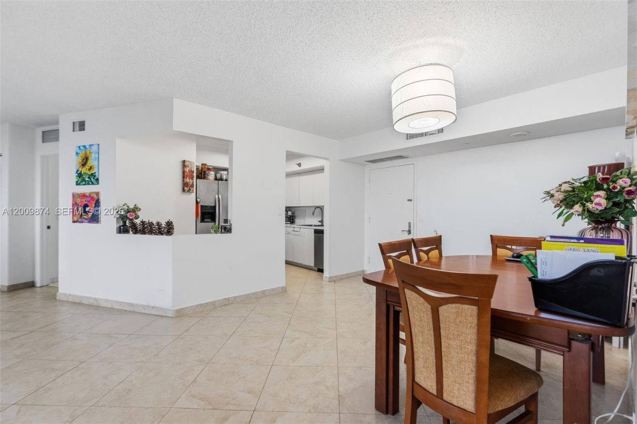 3300 NE 191st St , Unit 609, Aventura, FL 33180 Photo