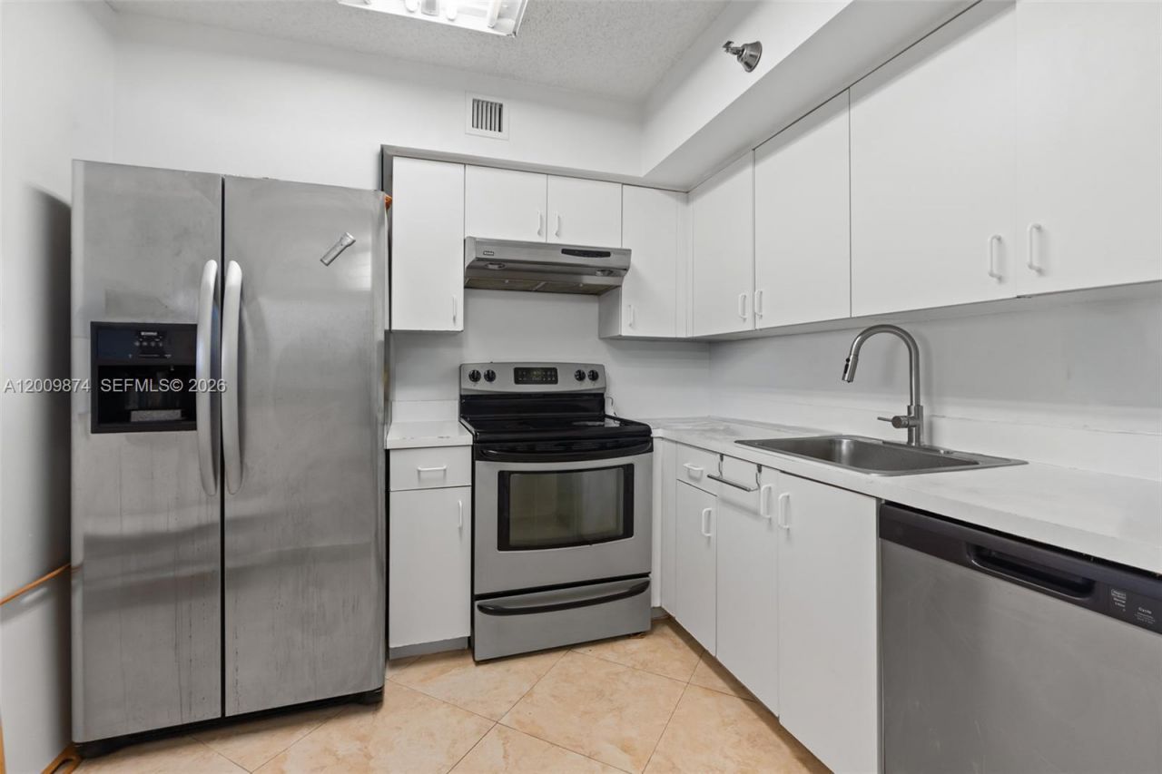 3300 NE 191st St , Unit 609, Aventura, FL 33180 Photo