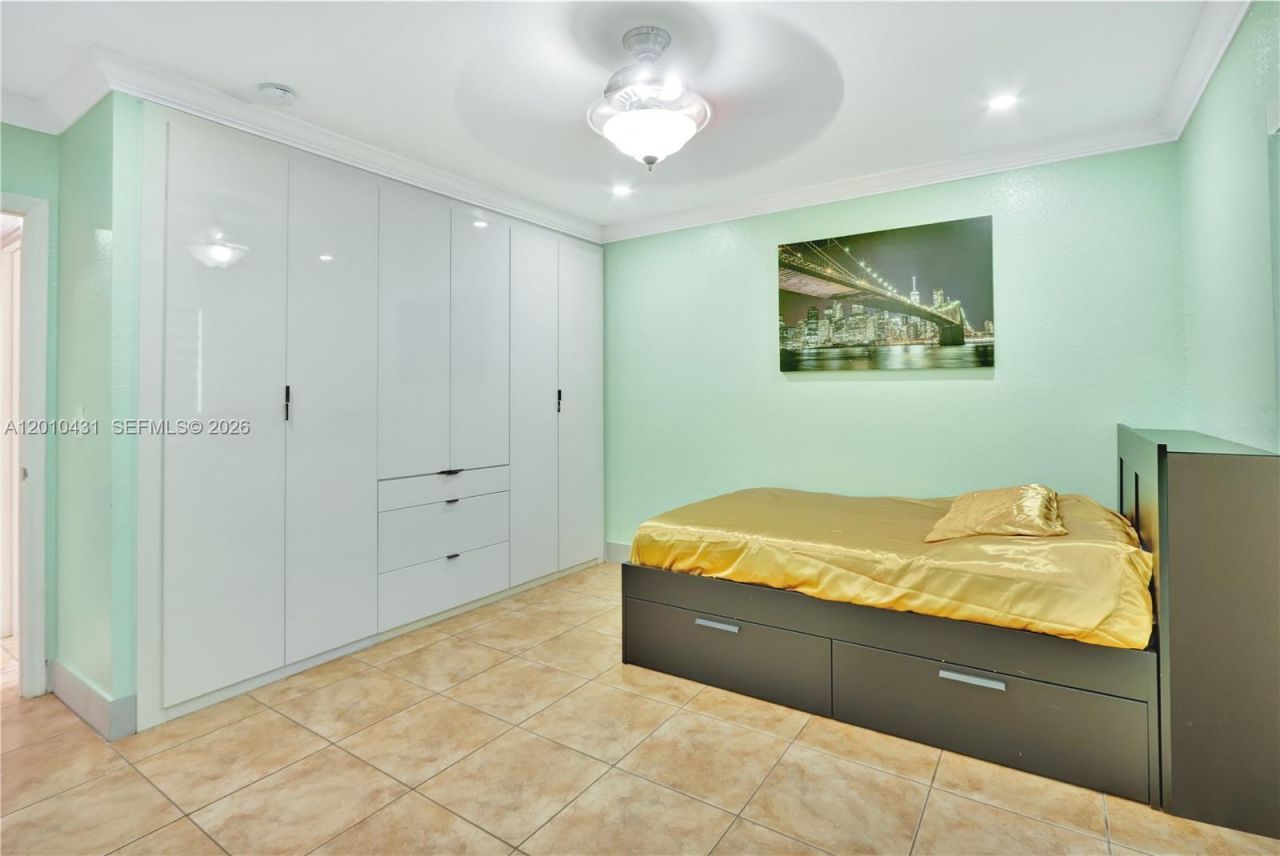 20455 SW 154th Ave , Miami, FL 33187 Photo