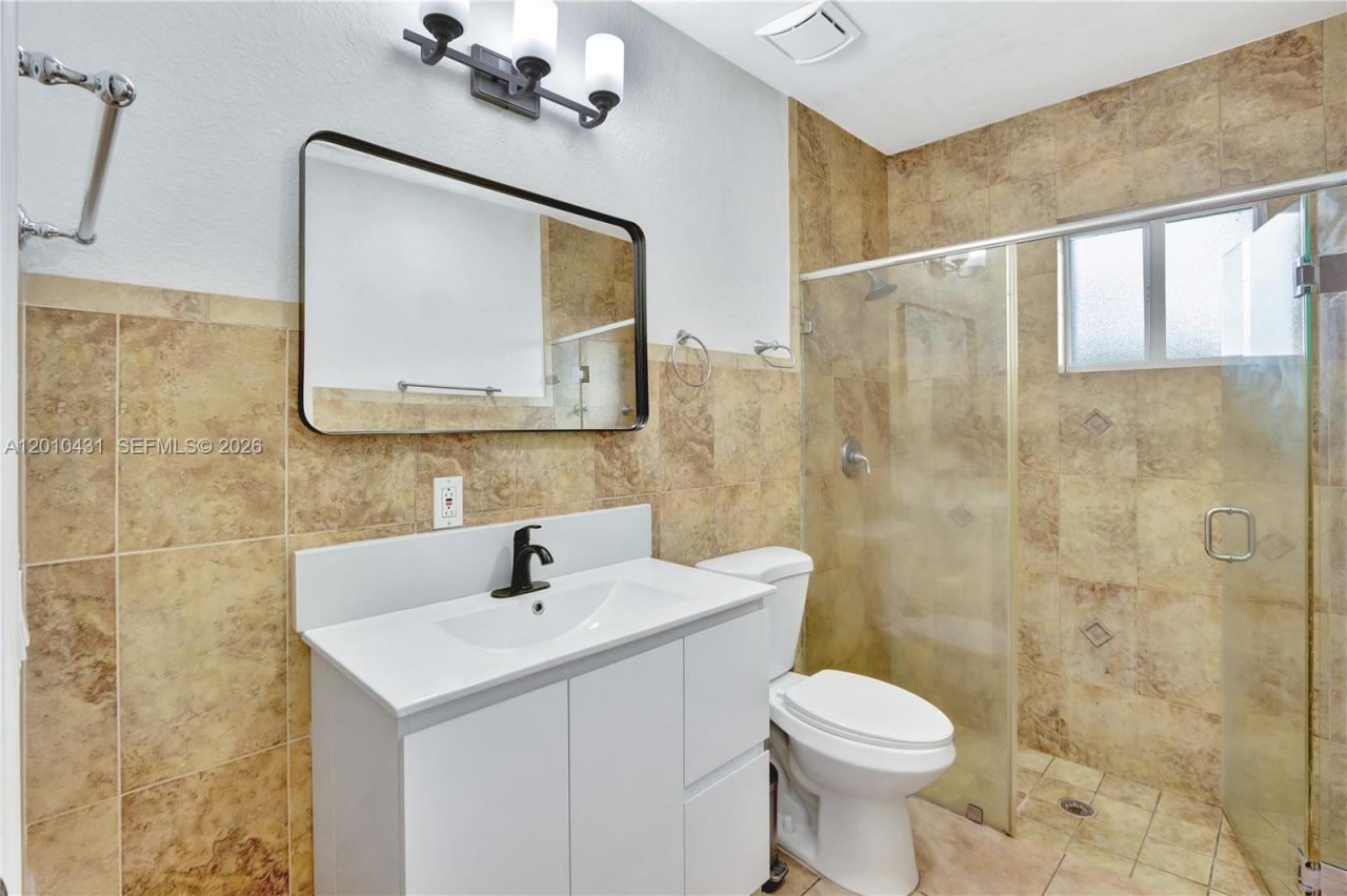 20455 SW 154th Ave , Miami, FL 33187 Photo