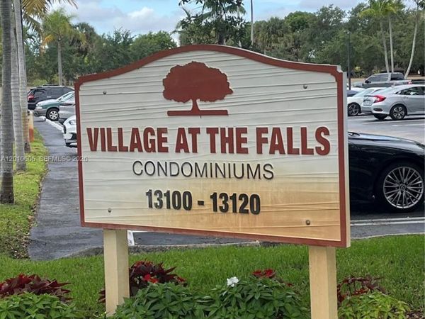 13120 SW 92nd Ave , Unit B-208, Miami, FL 33176