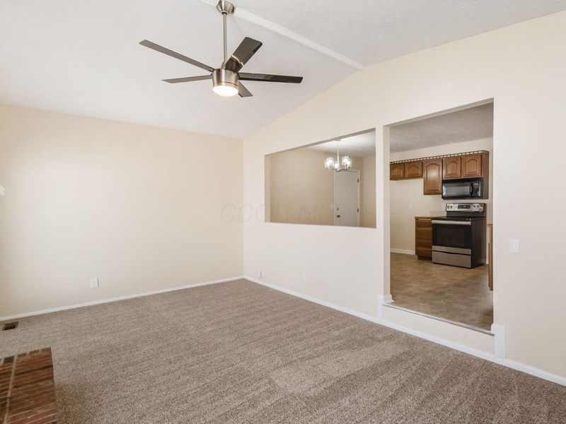 5620 Fescue Drive, Hilliard, OH 43026 Photo 7
