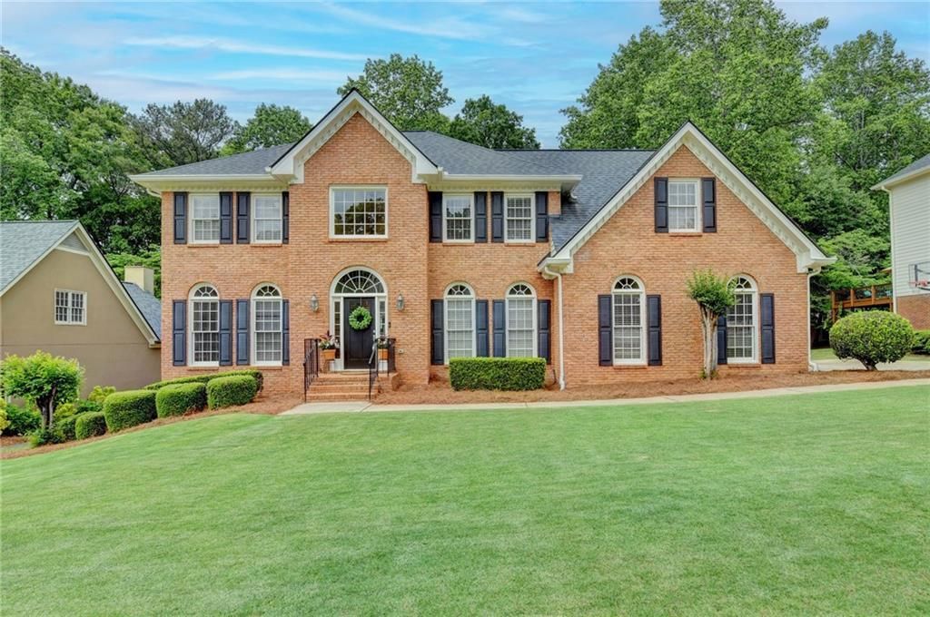 215 Sandridge Court, Alpharetta, GA 30022 Main Photo