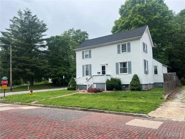 601 Sycamore Street, Belleville, IL 62220