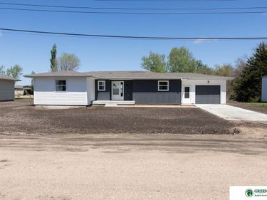 540 W Fulton , Bradshaw, NE 68319