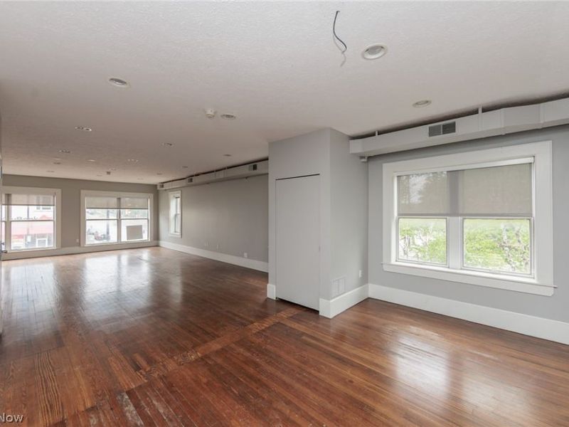 380 S Main Street, Unit A, Akron, OH 44311 Photo 17